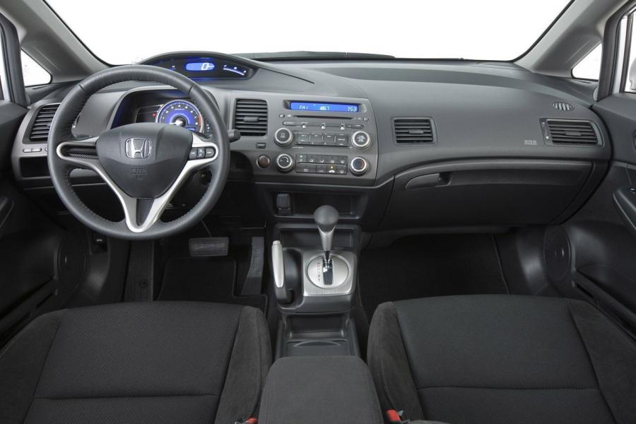  Honda Civic 2009 года  (фото 12 из 18)